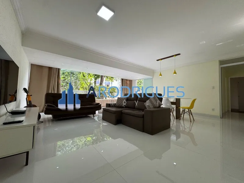 Casa à venda em Vilas do Atlântico, Lauro de Freitas-BA 3 quartos, 3 suítes, 1 sala, 4 ban