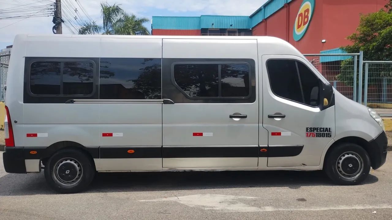 Aluguel de van com motorista  - Foto 4