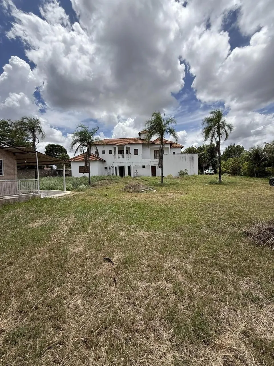 PARK WAY LOTE COM ÁREA VERDE