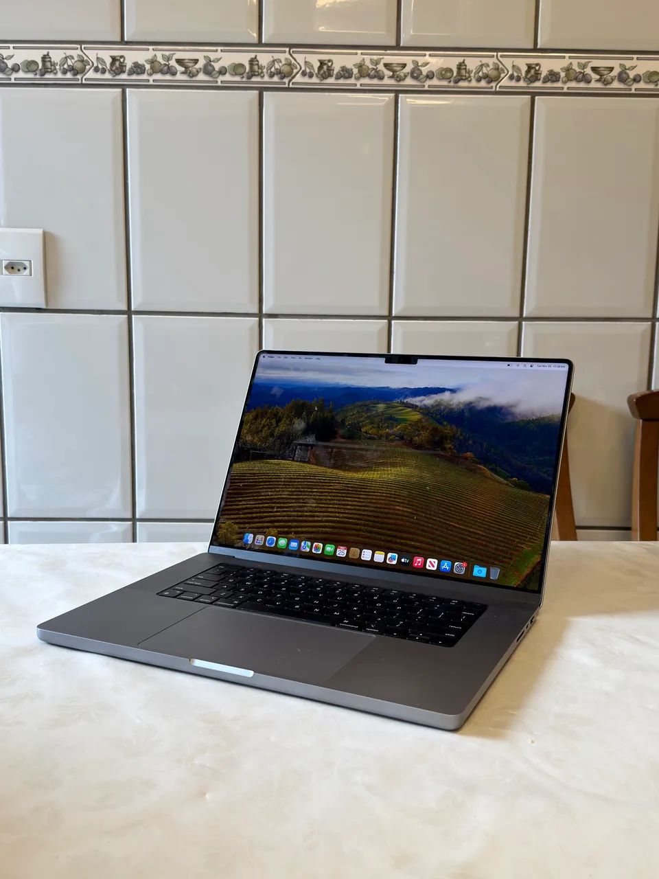 macbook pro m1 1tb