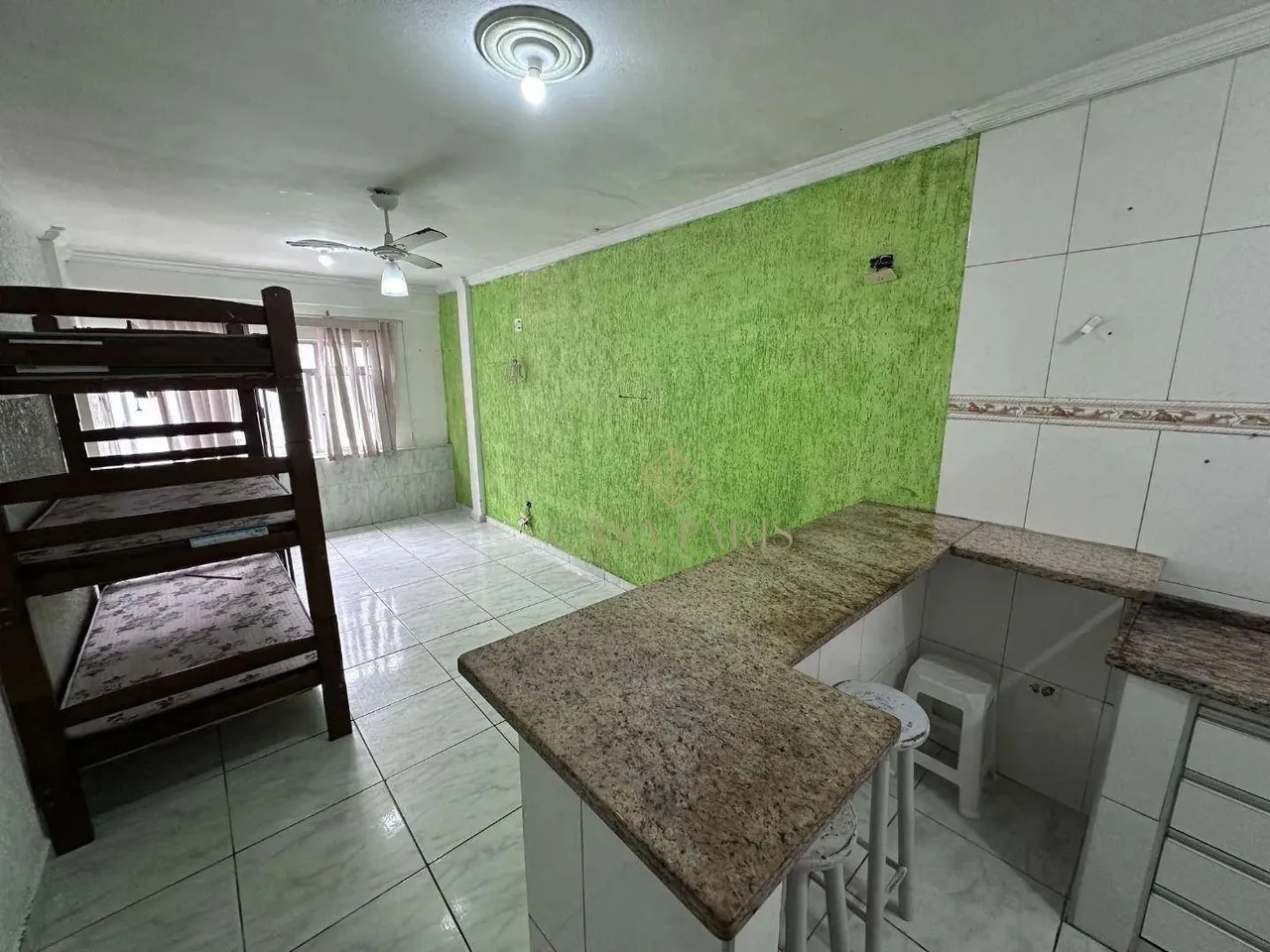 Kitnet com 1 dormitório à venda, 30 m² por R$ 148.000,00 - Aviação - Praia Grande/SP