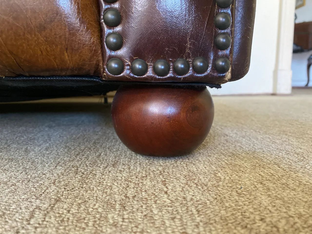 Sofá Chesterfield Marrom   - Foto 4