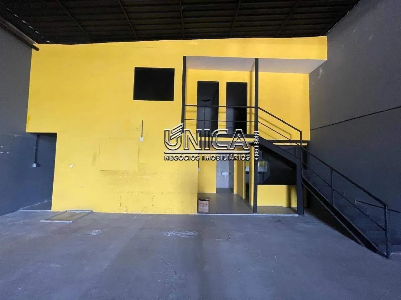 Compre Galpão na Avenida Melício Machado, Atalaia - Foto 2