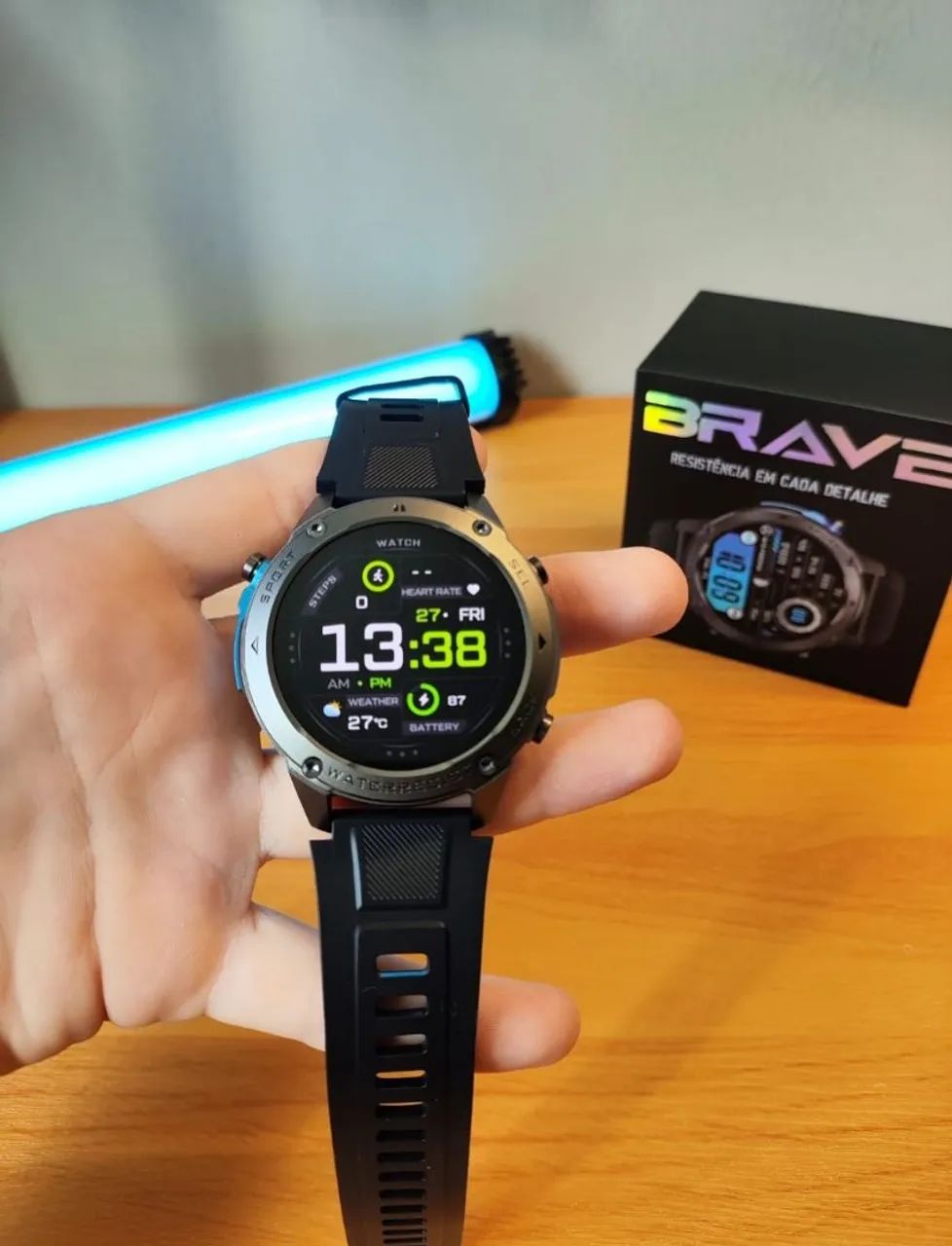 SMARTWATCH WEARZONE BRAVE - COM GPS E A PROVA D'ÁGUA 