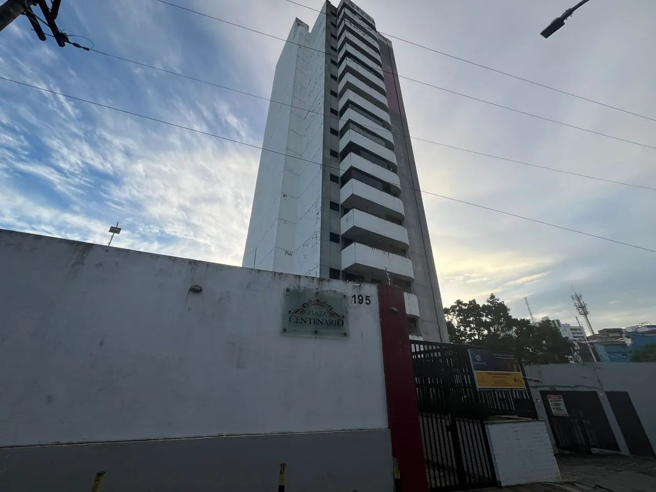APARTAMENTO 2/4 COM SUÍTE E VARANDA NA FEDERAÇÃO - Foto 5
