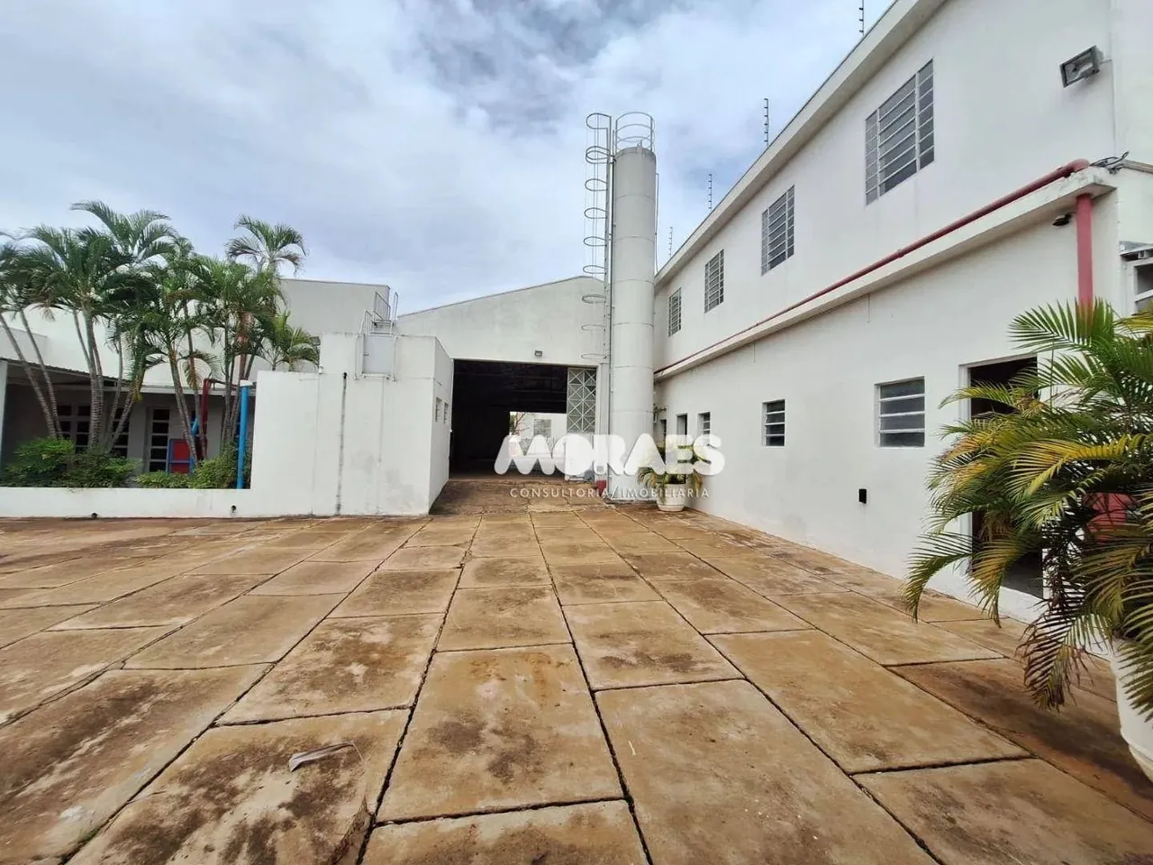 Prédio comercial com 22 salas para alugar, 1600 m² por R$ 30.000/mês - Centro - Bauru/SP