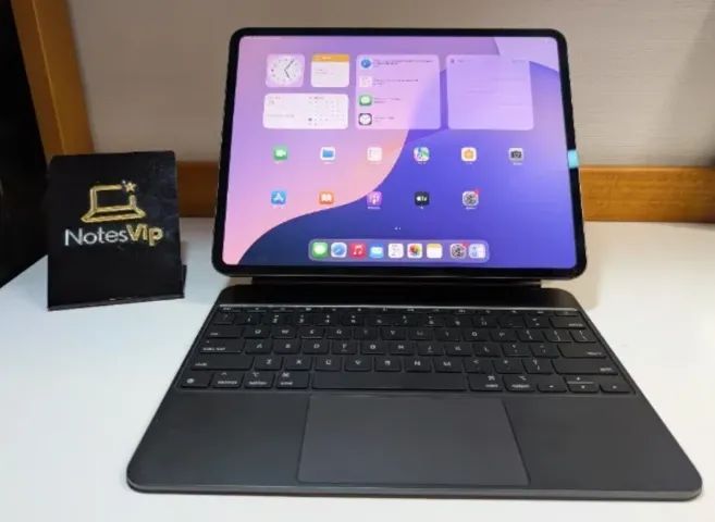 IPAD PRO M4 NANO 13 - WIFI - 16GB/1TB SILVER COM MAGIC KEYBOARD