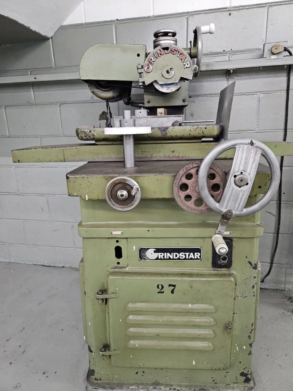 Retifica plana manual Rindstar 400 X 200mm