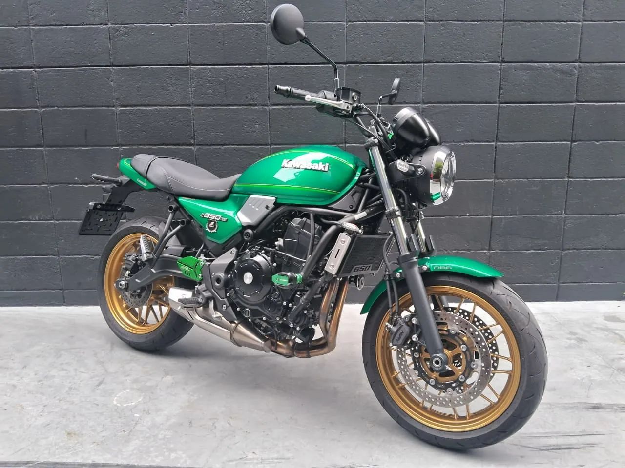 ポリエステル Kawasaki 650 RS 2023 - 1459708971 | OLX