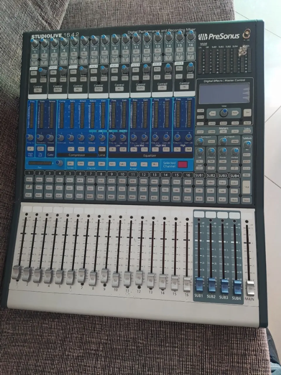 MESA DE SOM DIGITAL PROFISSIONAL STUDIO PRESONUS STUDIOLIVE 16.4.2 