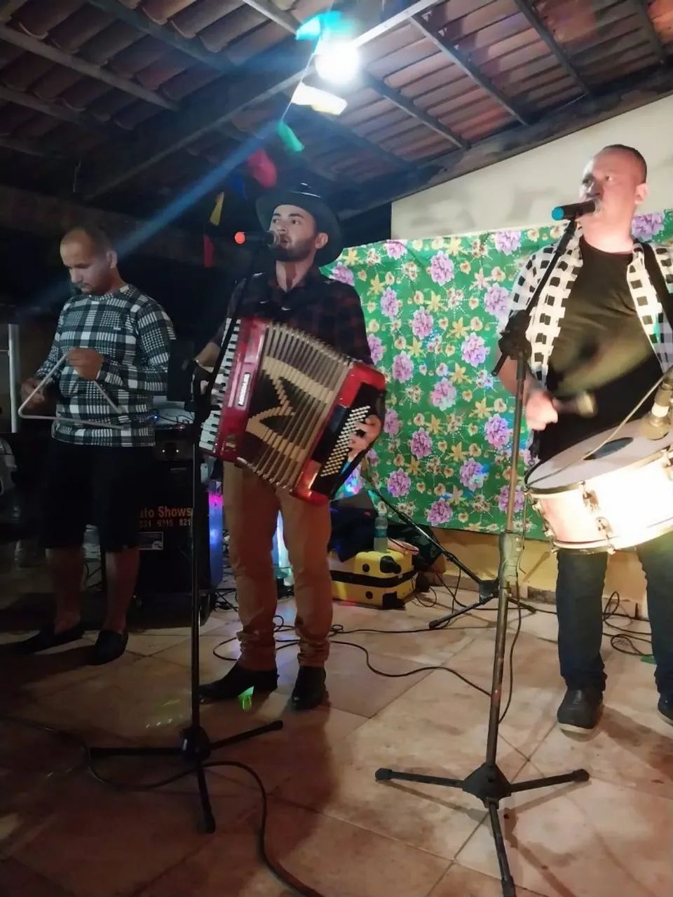 TRIO PÉ DE SERRA - BANDA DE FORRÓ  - Foto 2