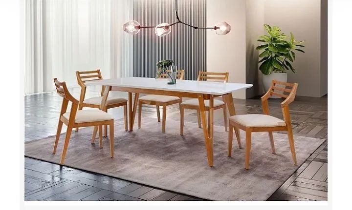 Mesa de jantar Marrom
