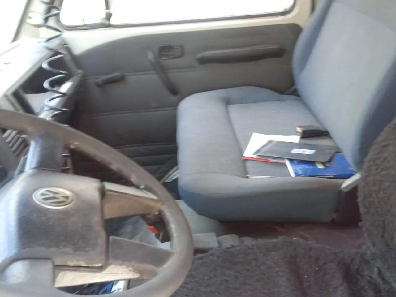 Caminhão Volks poli simples ótimo estado - Foto 4