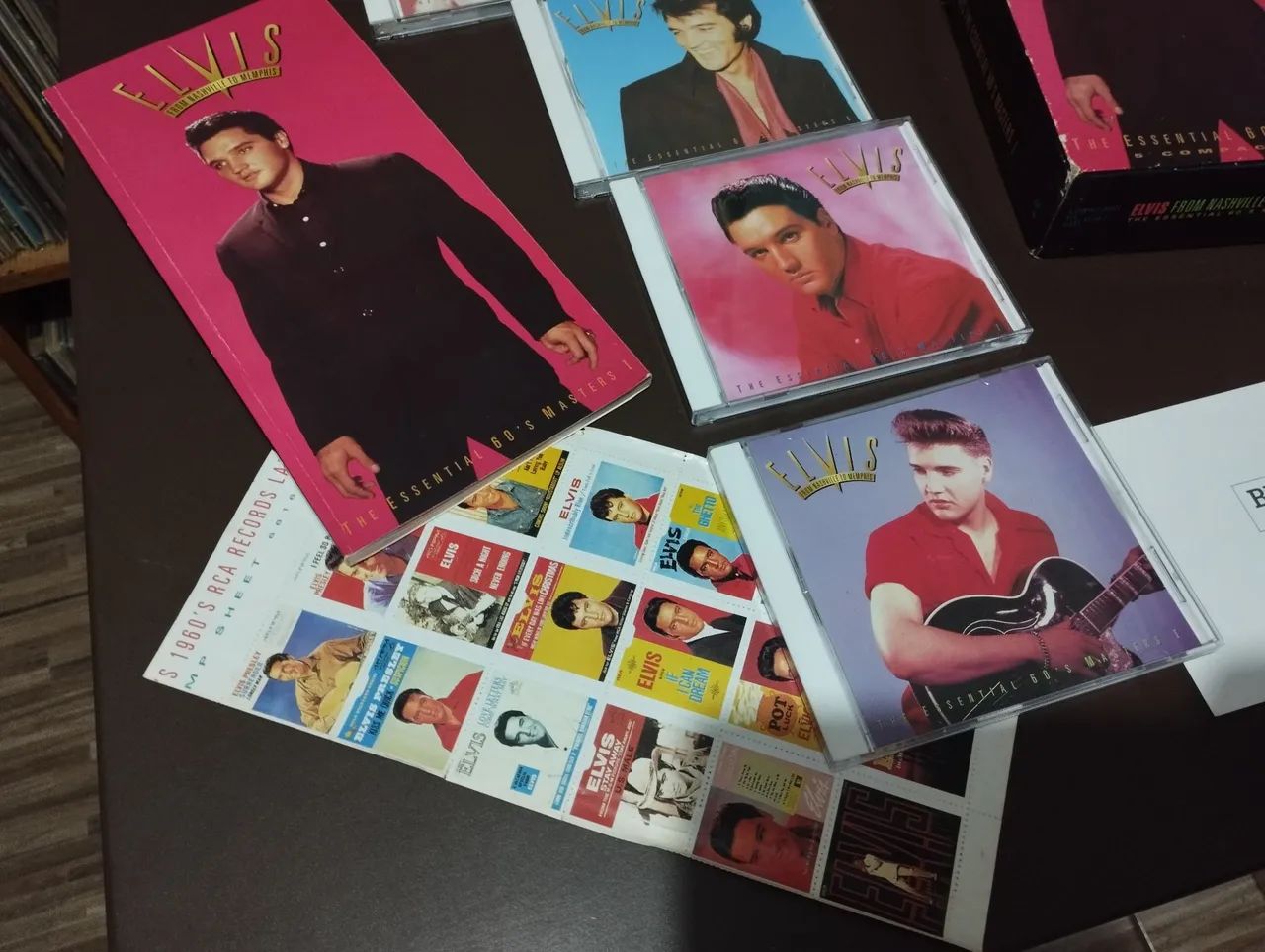 Coleção de CDs Elvis Presley - The Essential 60's Masters 5 cds  - Foto 4