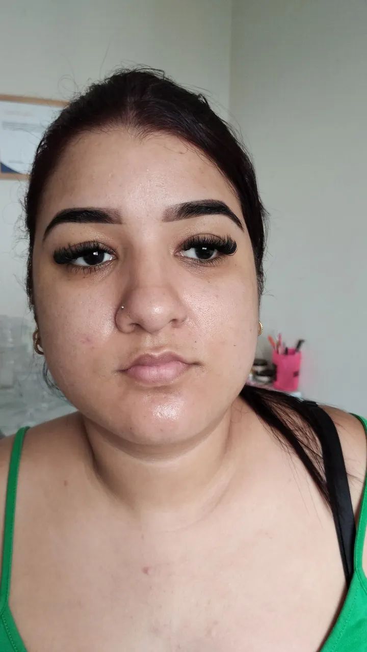 Cílios/extensão de cílios R$49,99