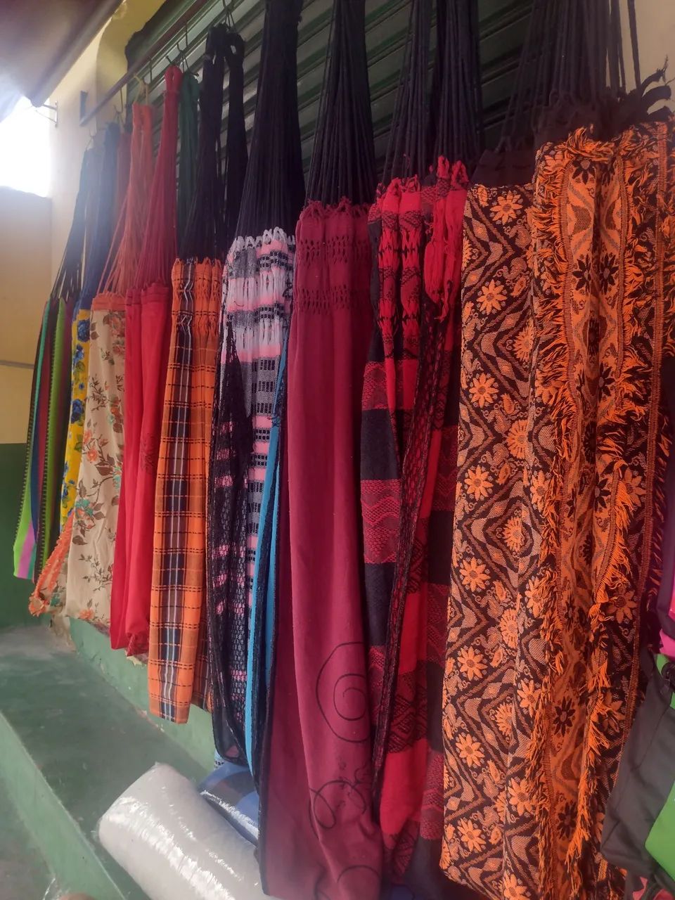 Rede de Dormir - Diversas Cores e Estampas - Foto 2