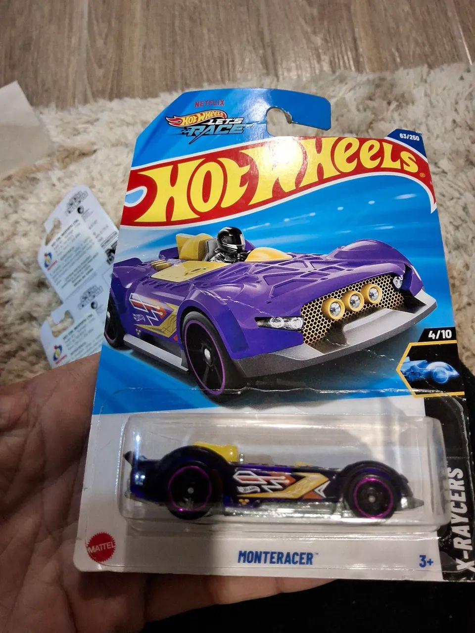 Hot Wheels carrinhos diversos modelos  - Foto 3