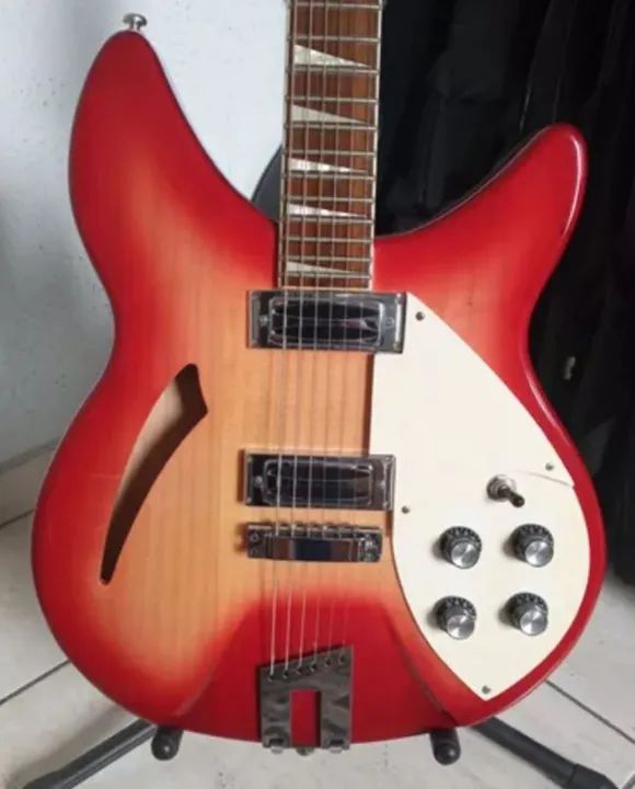 Guitarra Condor Liverpool 