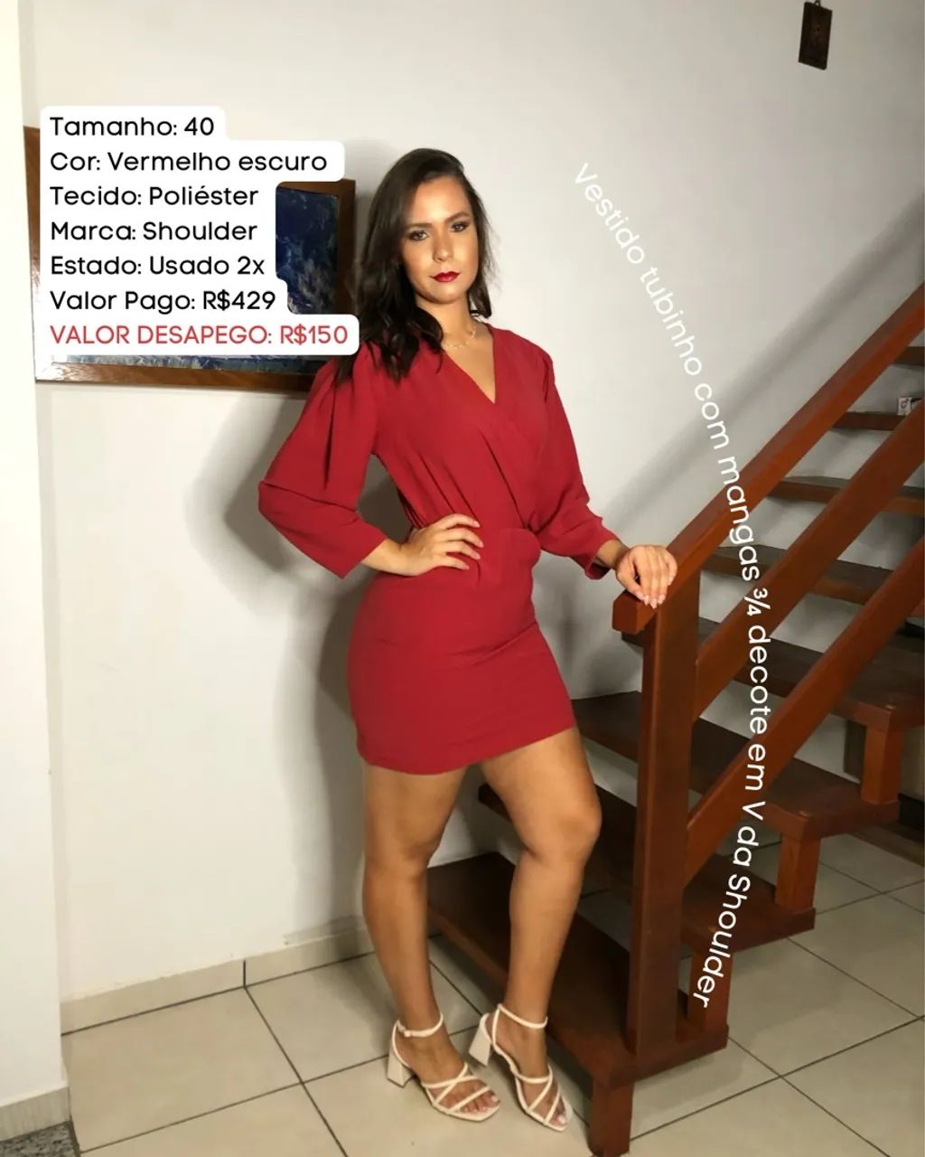 Vestido vermelho justo com decote em V e manga 3/4 da Shoulder