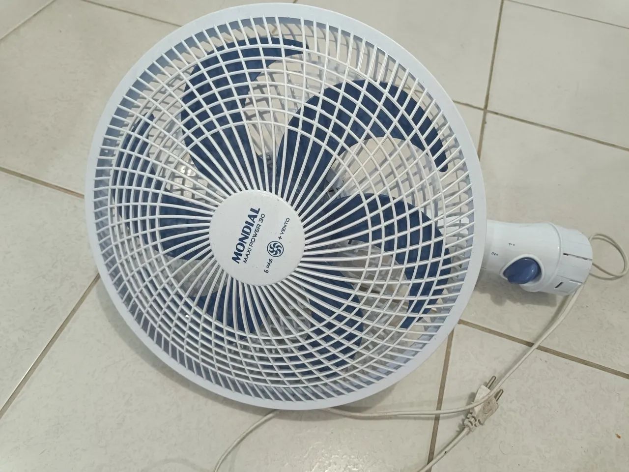 Leia o anúncio: Ventilador de mesa Mondial Maxi Power 30 - Foto 4