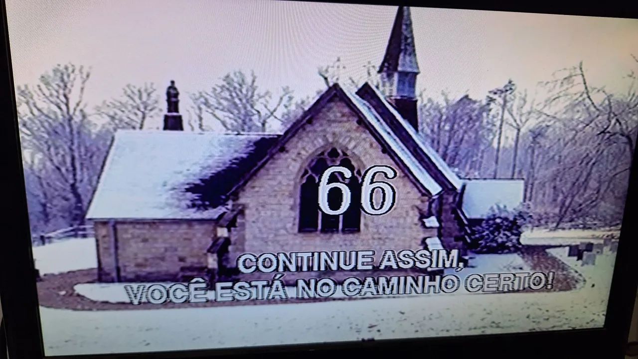 Karaokê Raf modelo vmp 9000 microfone(200 músicas na memória) - Foto 6