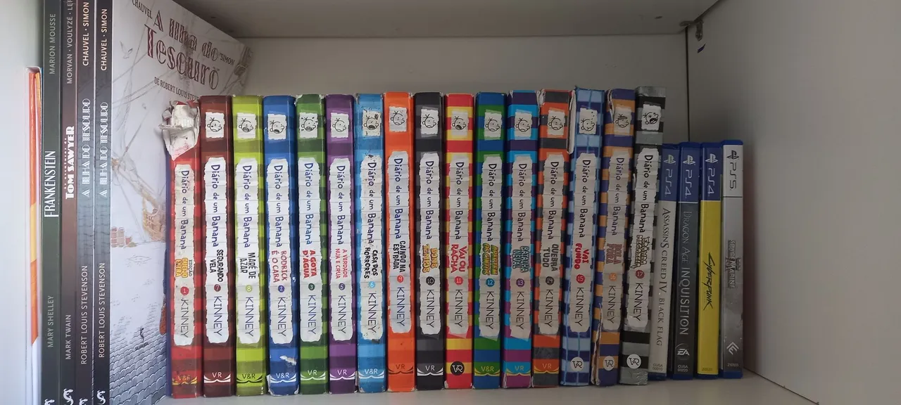 Coleção Diário de um Banana - 17 livros