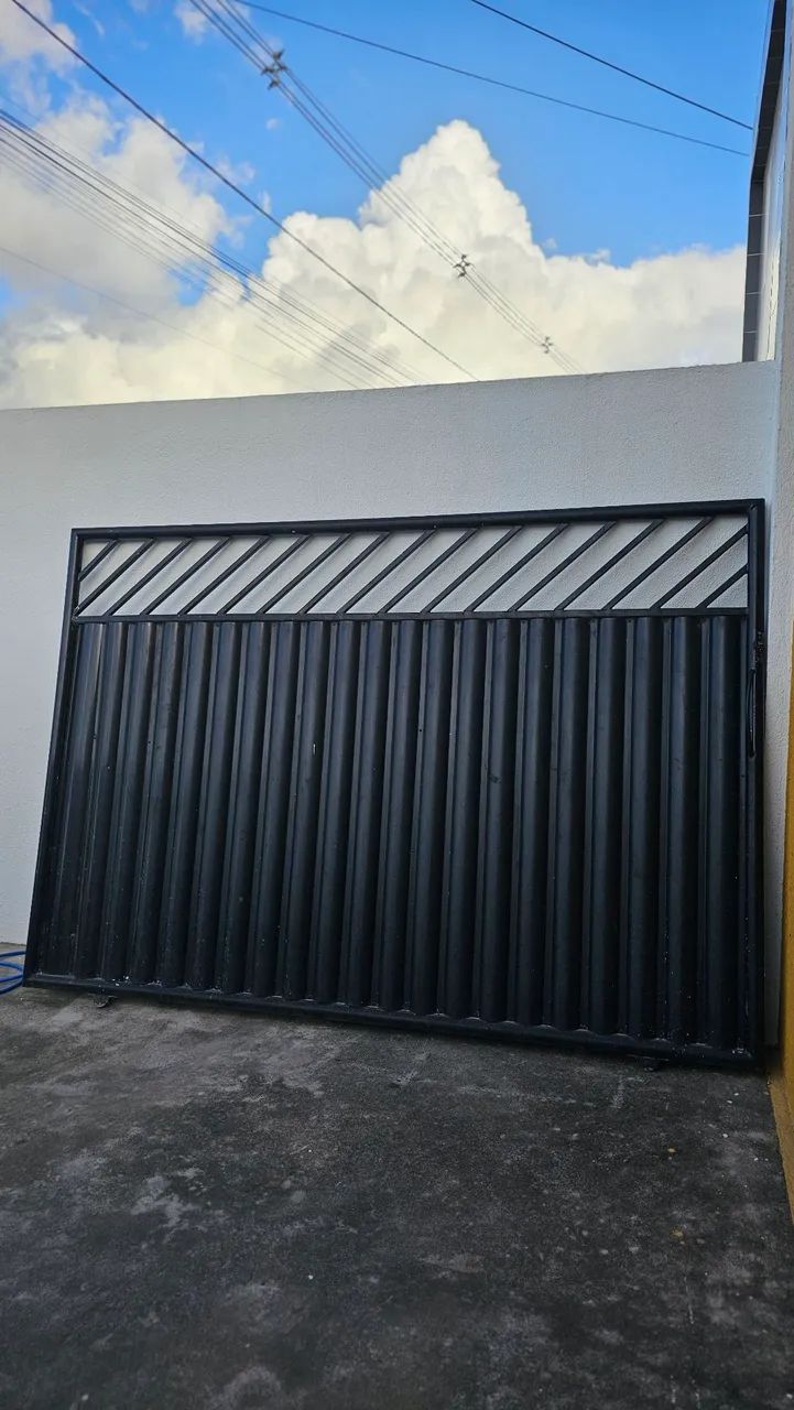 Portão de Aço com Grade - preto 