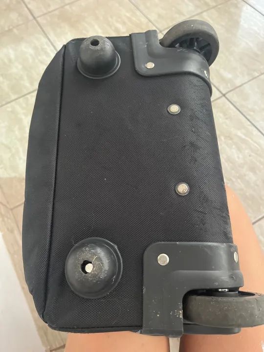 Mochila Escolar sestini nova com Rodinhas - Foto 4