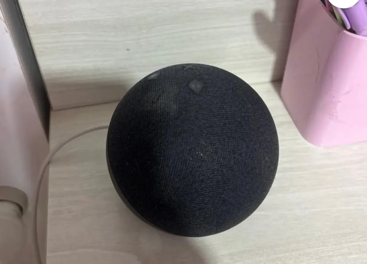 Amazon Echo Dot 4ª Geração - Preto