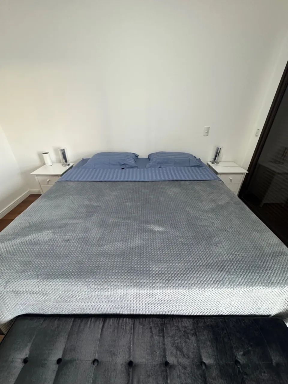 Cama Super King - Ortobom 193 cm x 203 cm com 1 ano de uso, nota fiscal e garantia