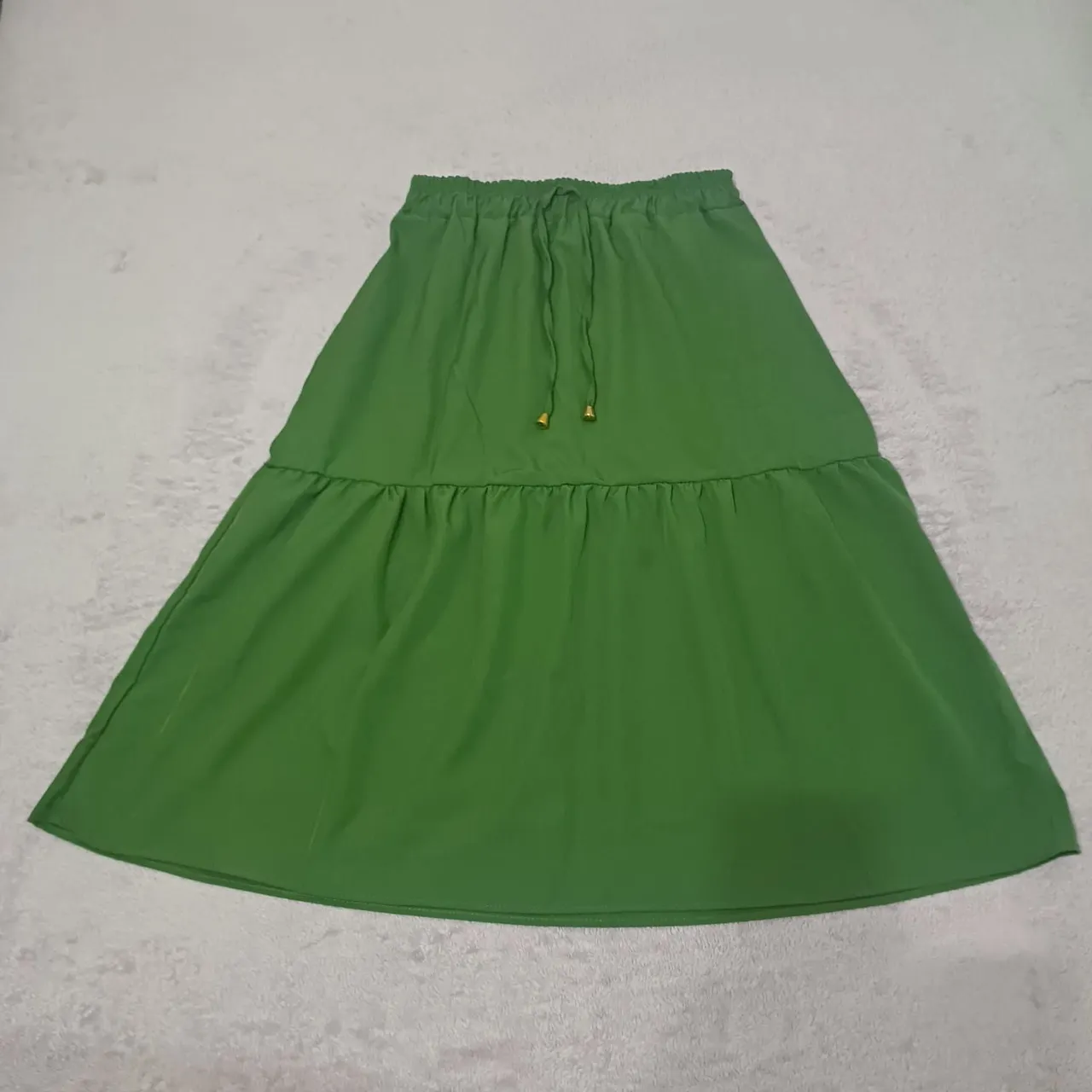 Saia midi Verde com Detalhes - tamanho GG