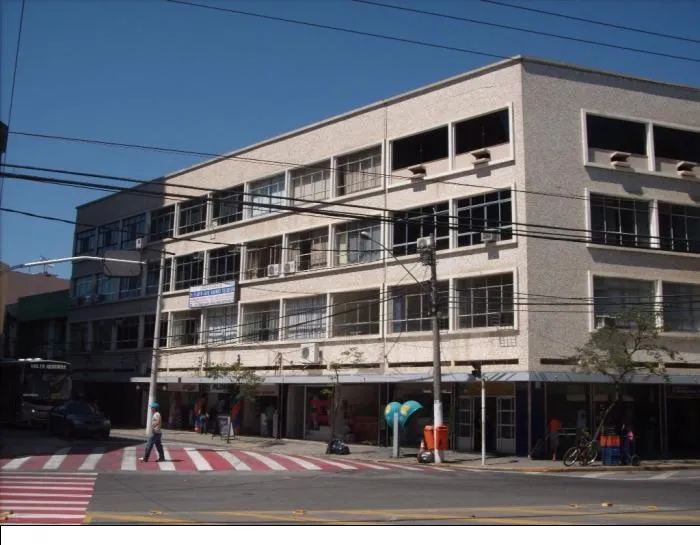 Sala comercial para aluguel possui 30 metros quadrados em Campos Elíseos - Resende - RJ