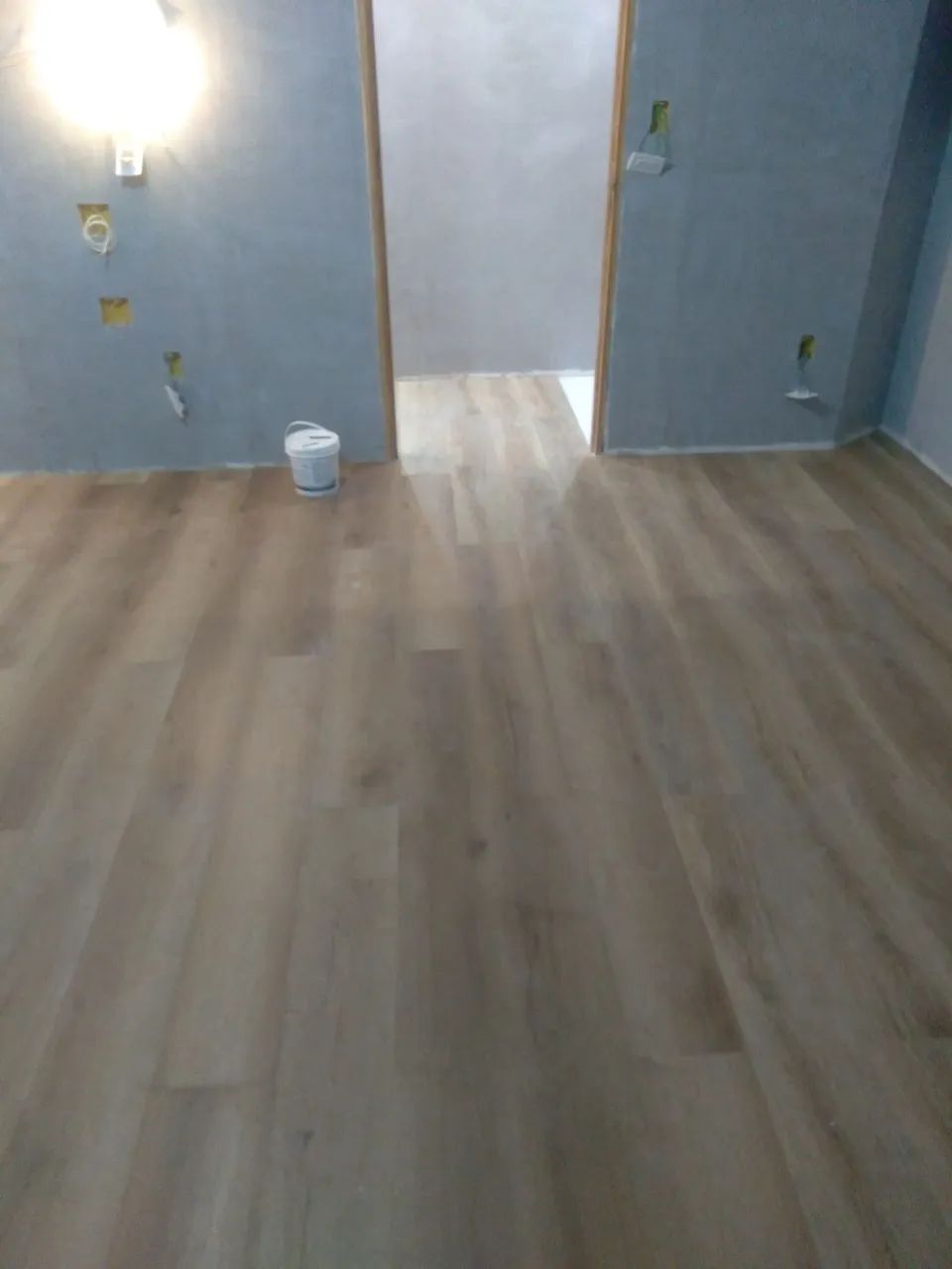 INSTALAÇÃO PISO VINILICO 28,00  - Foto 6