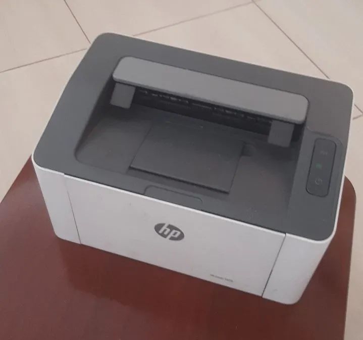 Impressora HP Laser 107w - Imprima com qualidade e economia! - Foto 2