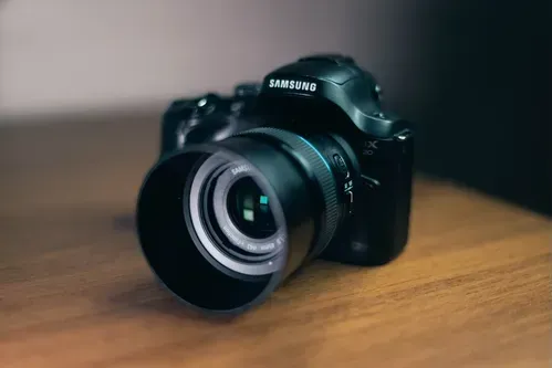 Cãmera Mirroless Samsung Nx20 com lente 45mm