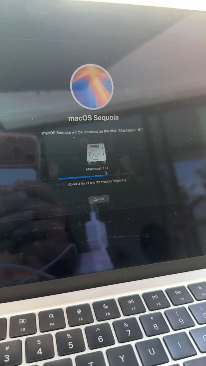 MacBook Air M3 13 16ram 256gb Silver (33 ciclos) - Estado de zero. - Foto 3
