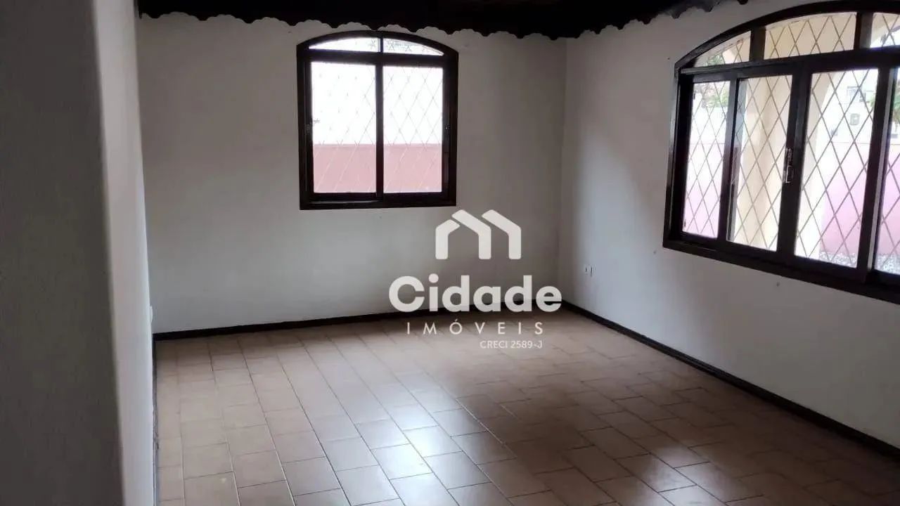 Casa com 4 dormitórios para alugar, 152 m² por R$ 4.750,00/mês - Chico de Paulo - Jaraguá  - Foto 4