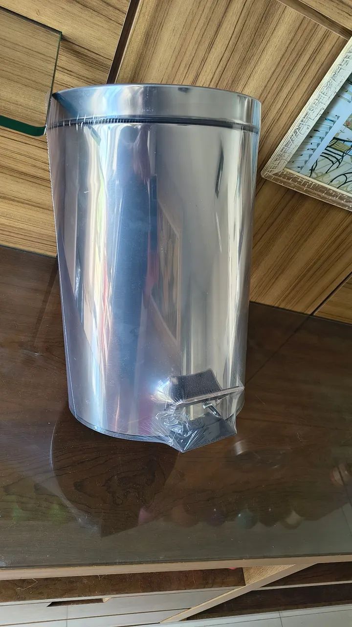 LIXEIRA 12 LITROS ACO INOX (C/PEDAL) - Foto 5