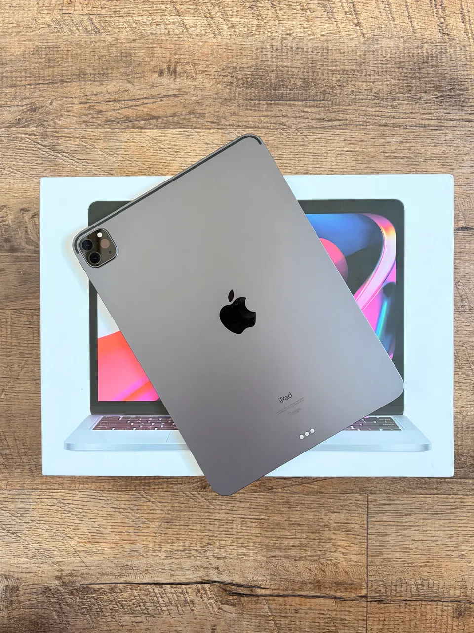 IPAD PRO M4 256GB 11 POLEGADAS WI-FI SEMINOVO / LOJA FÍSICA