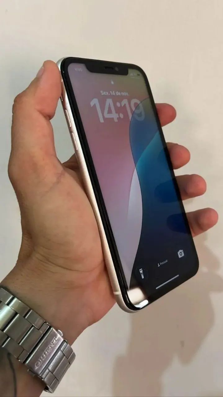 iPhone 11 64GB 極美品 バッテリー100％ FACE ID OK iPhone 11 64GB 極美品 バッテリー100％ FACE ID OK iPhone 11 64GB 極