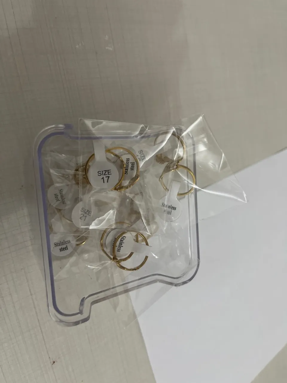 Conjunto de Anéis Dourados em Aço Inoxidável