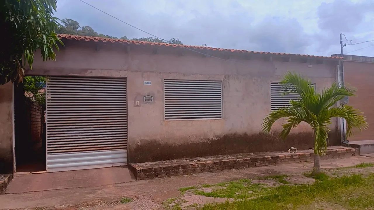 Vendo essa casa 210 mil ou menor valor  - Foto 2