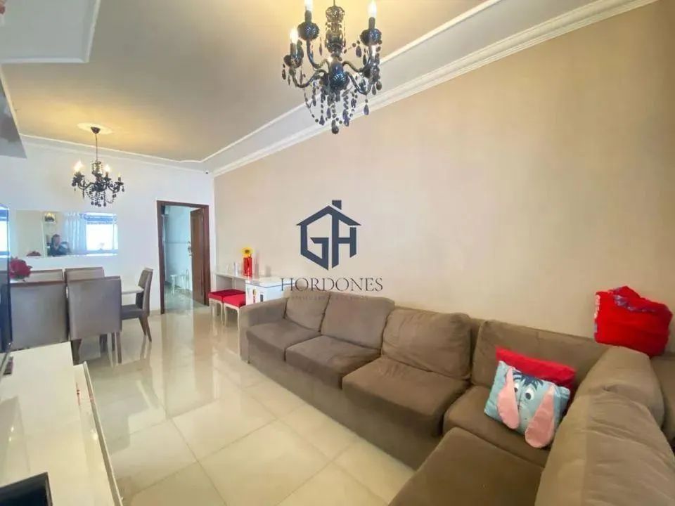 Casa Dona Clara Meio Lote 3 quartos 3 vagas - Foto 3