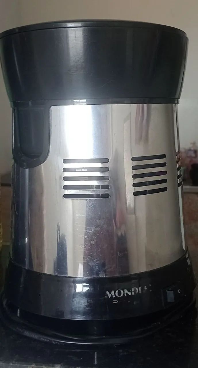 Espremedor de laranja Mondial - Em perfeito estado!