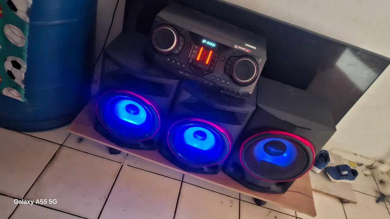 Som LG X Bom 2.950 wst