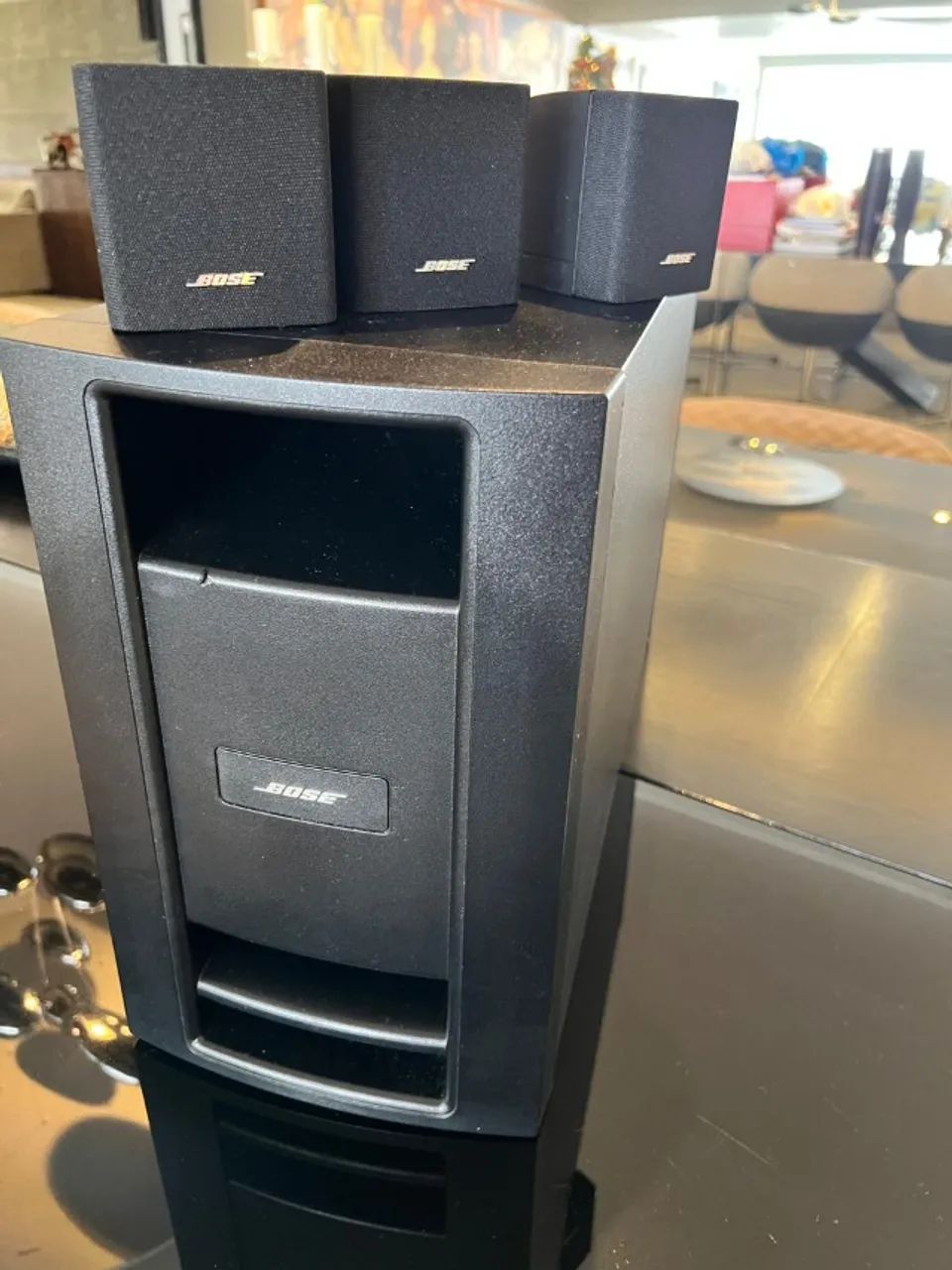 Conjunto Bose Top de Linha (Subwoofer + 3 Satélites) - Leia