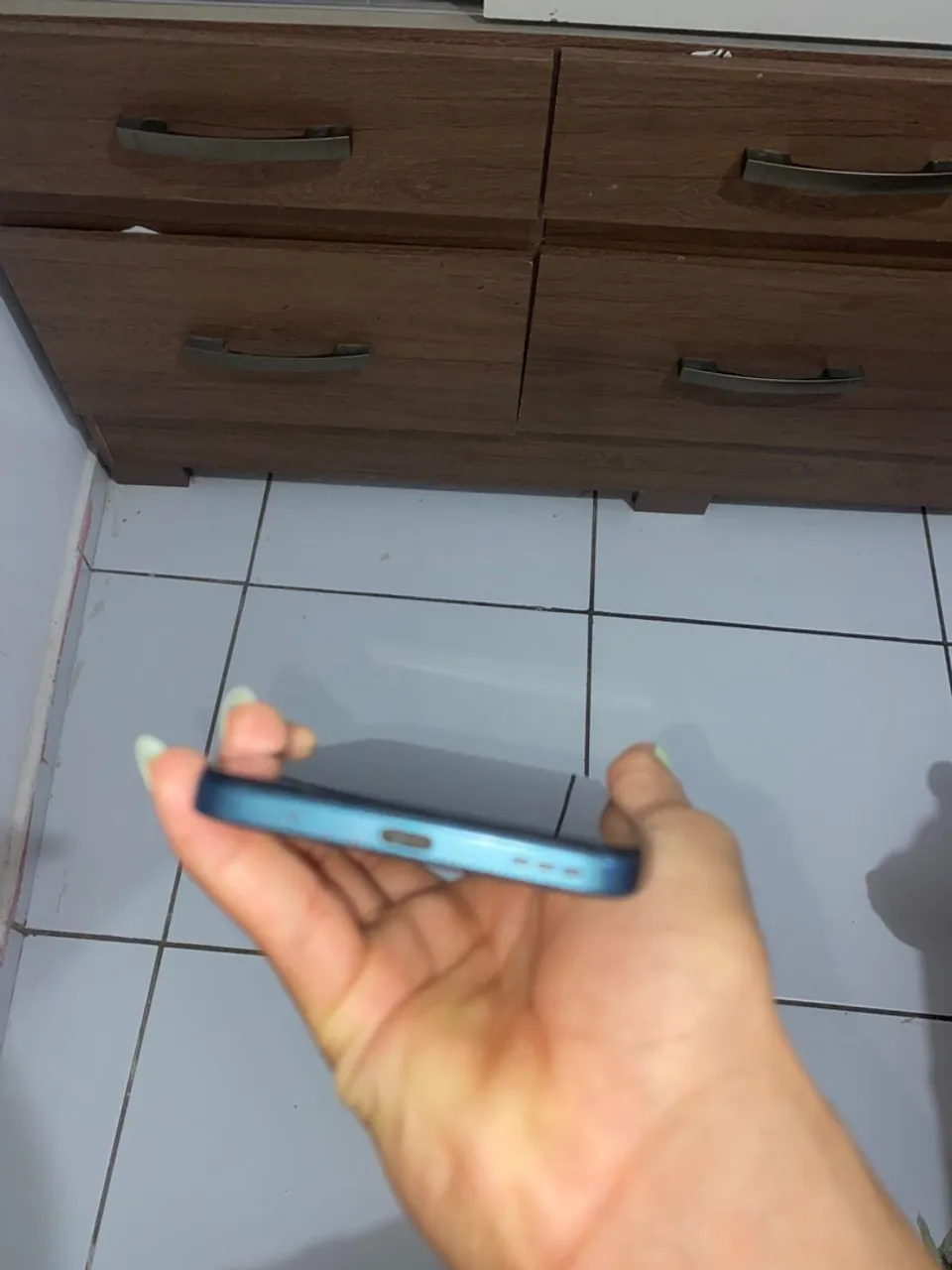 Vendo Motorola E13 