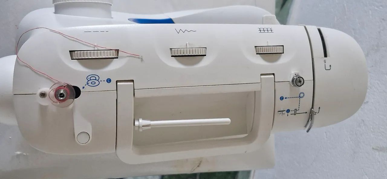 Máquina de Costura Singer M3205 - Foto 4