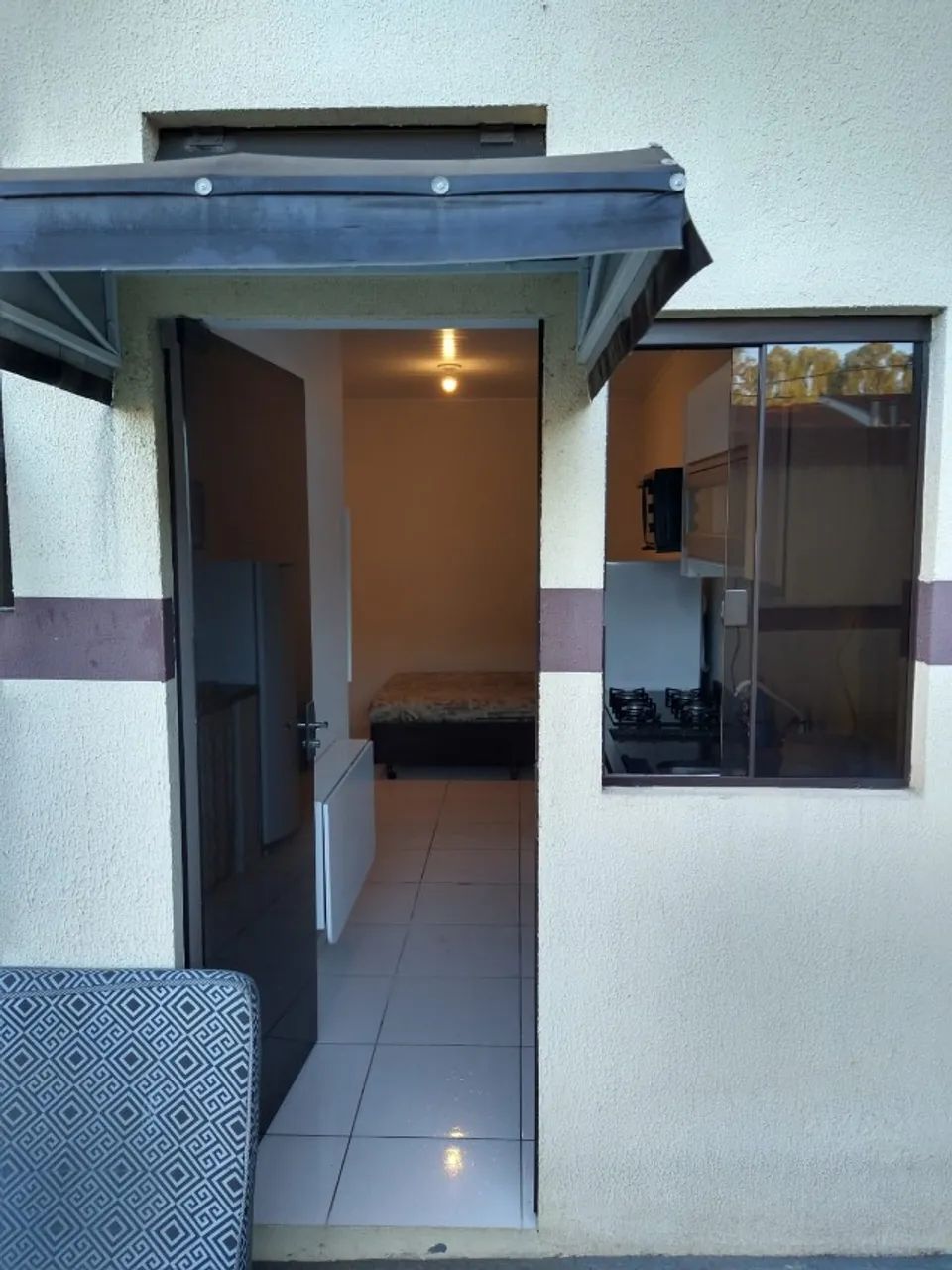 Alugo Kitnet no Orleans - Mobiliada  - Agua, luz, Wifi incluso - Foto 2