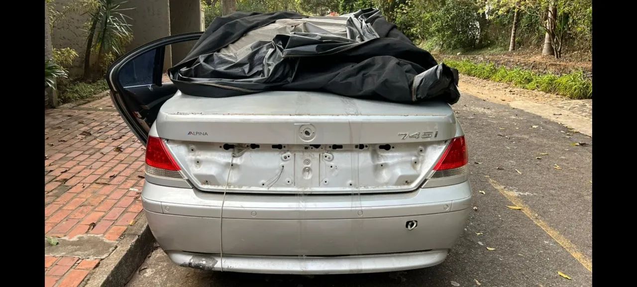 BMW 745 - Foto 3